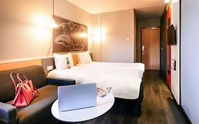 ibis Styles Lyon Gerland
